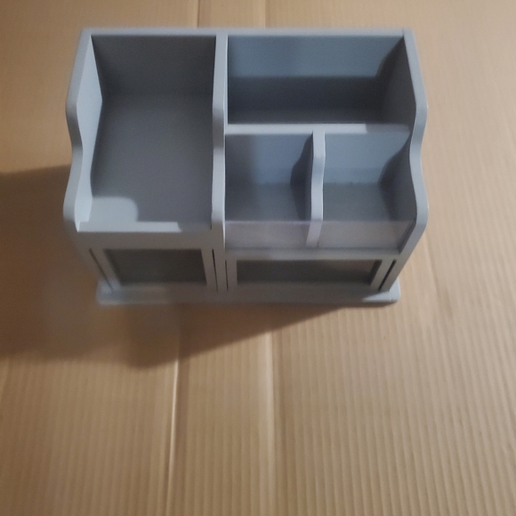 Compact desk organizer - Picture 2 of 2